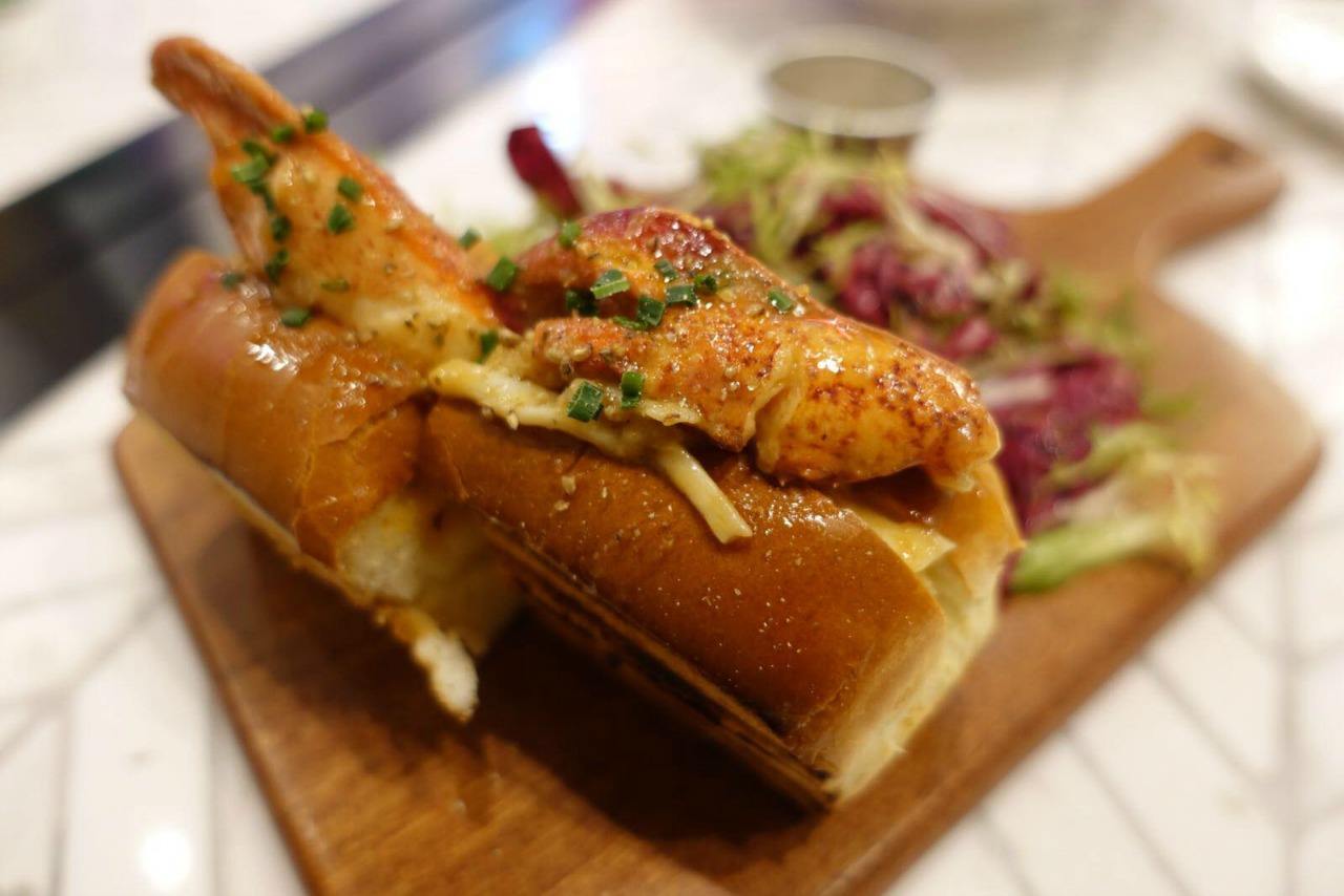 lobster roll at The Hungry Lobster