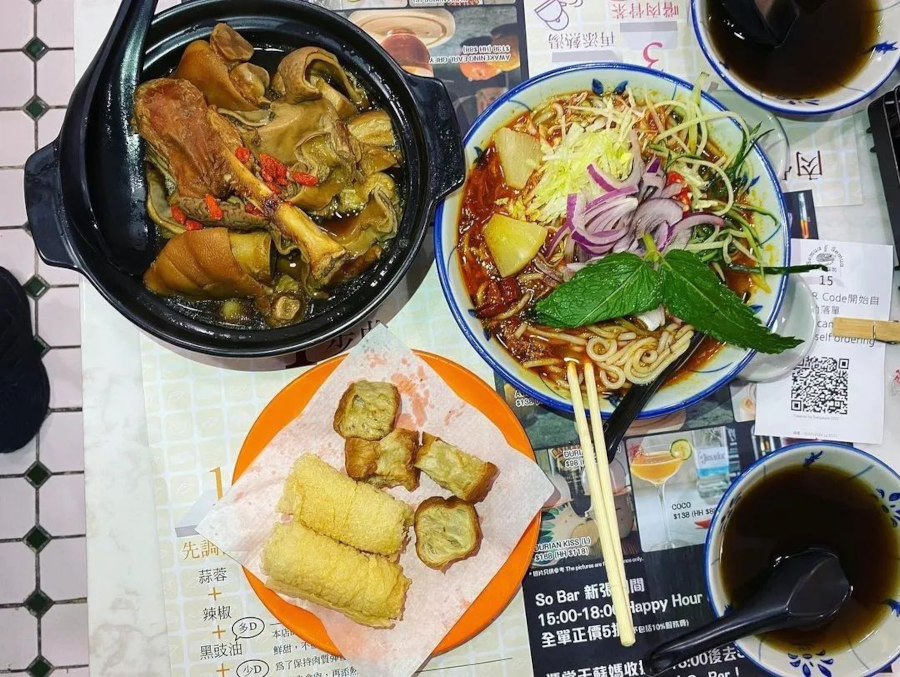 Malaysian Restaurant Kedai Kopi Semua Semua in Sham Shui Po