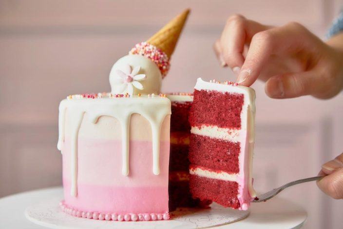Vive Cake Boutique, red velvet cake