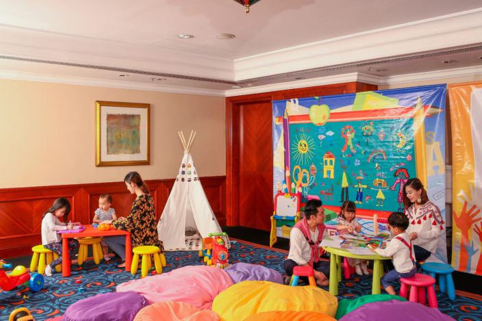 Theo Mistral Kids Playroom
