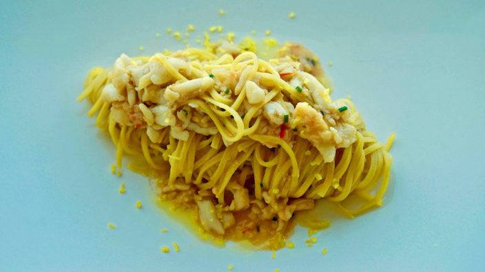 Isola - Tagliolini with Crab meat