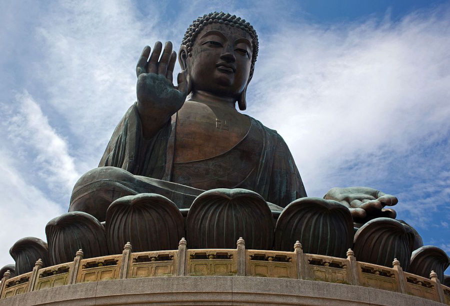 big buddha statue hong kong