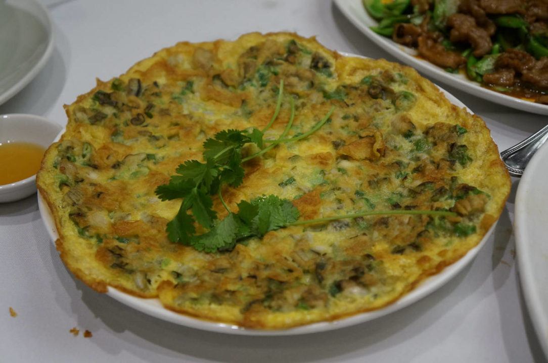 osyter omelette with cilantro