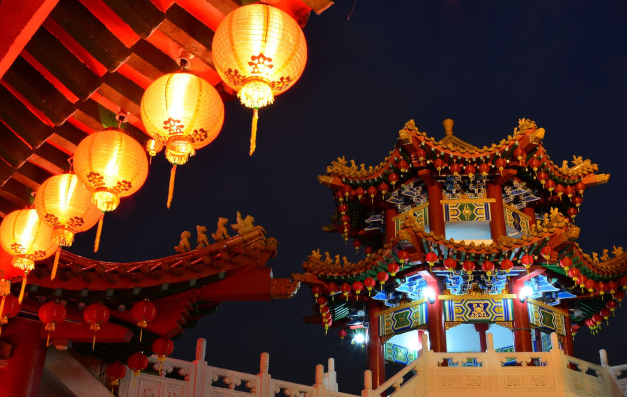 Traditional Chinese building and Mid- Autumn Festival Lanterns