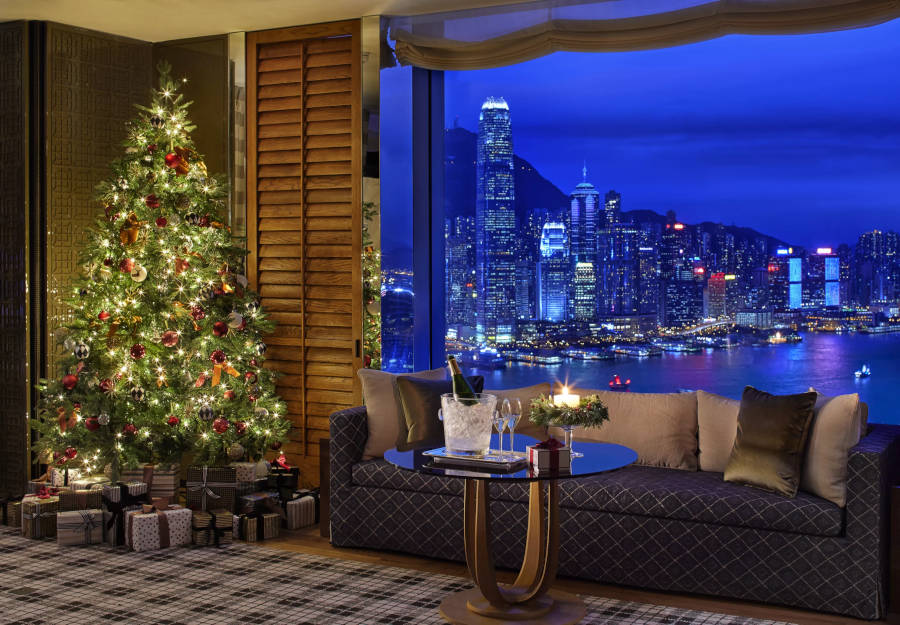 christmas tree in rosewood hotel room