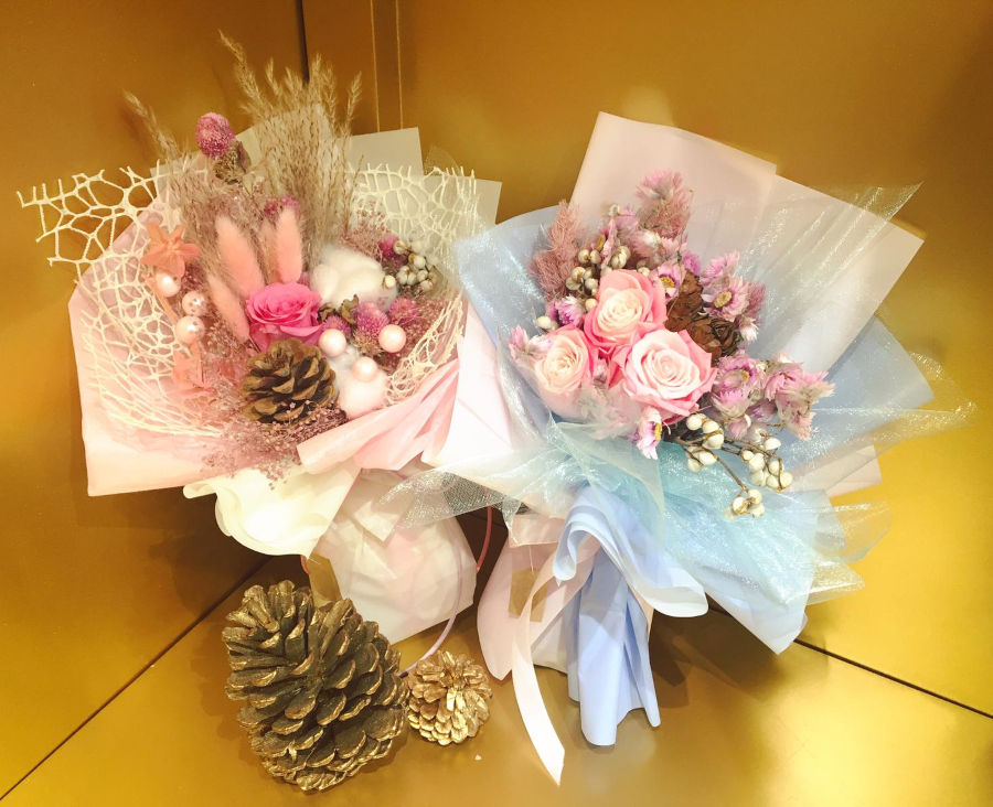 christmas themed bouquets from givegift boutique