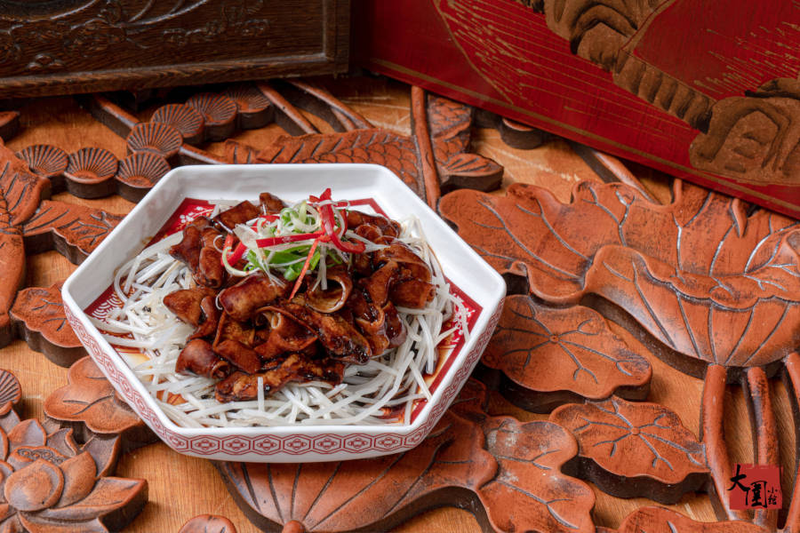 goose intestine dish from tai wai dining room hong kong