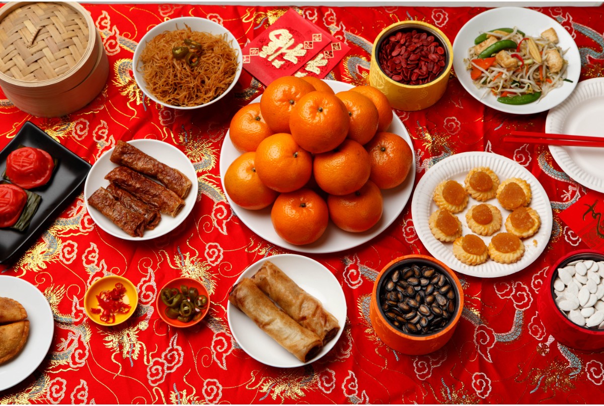10 Lucky Lunar New Year Foods And Snacks The Hk Hub