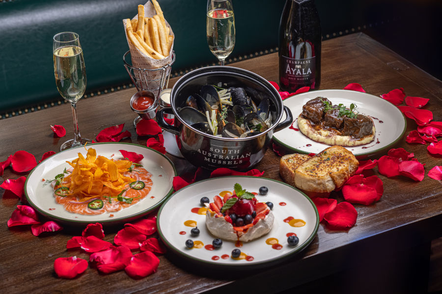 valentine's day menu from frites