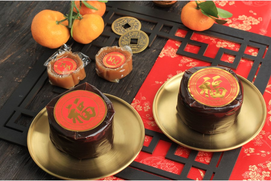 packages of cny cake nin gou
