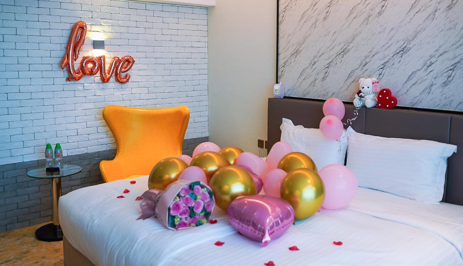 love themed valentine's day staycation at park hotel hong kong