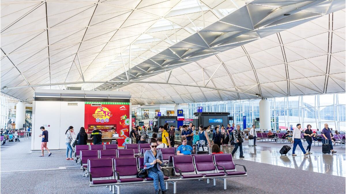 Hong Kong Airport Hits 2-Million Passenger Mark for First Time Since  Pandemic - The HK HUB