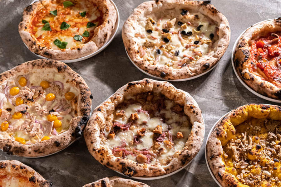 personal pizzas with fluffy crusts from fiata pizza hong kong