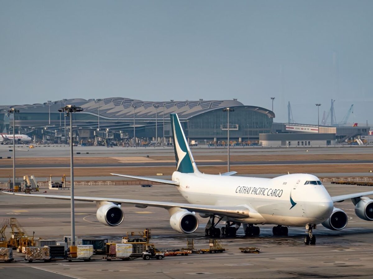 Hong Kong Airport Handled 2.1 Million Passengers in February