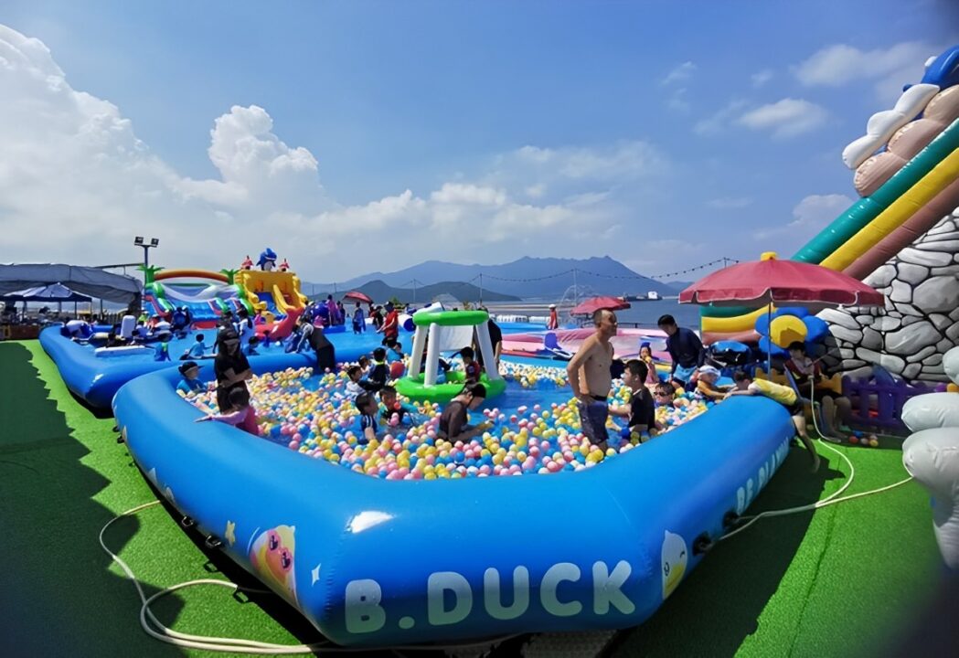 Hong Kong inflatable water park in Ma On Shan reopens