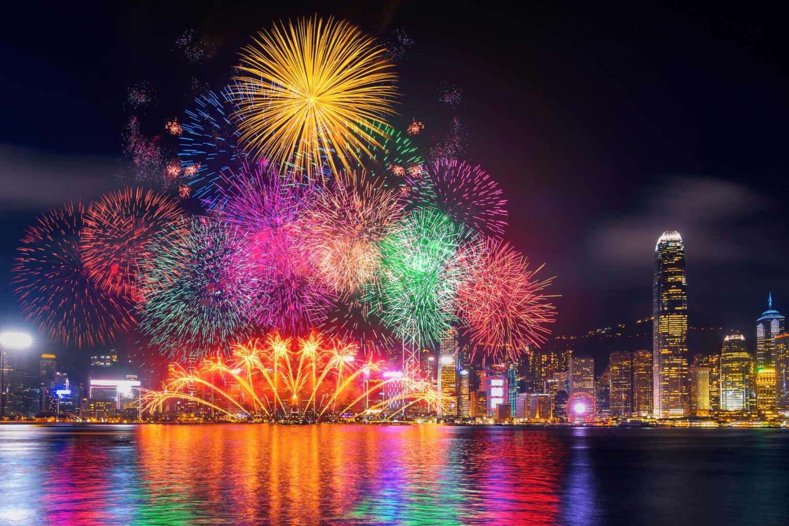 firewworks show over hong kong victoria harbour