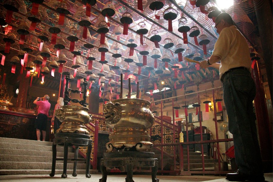 man mo temple sheung wan hong kong tourist attractions