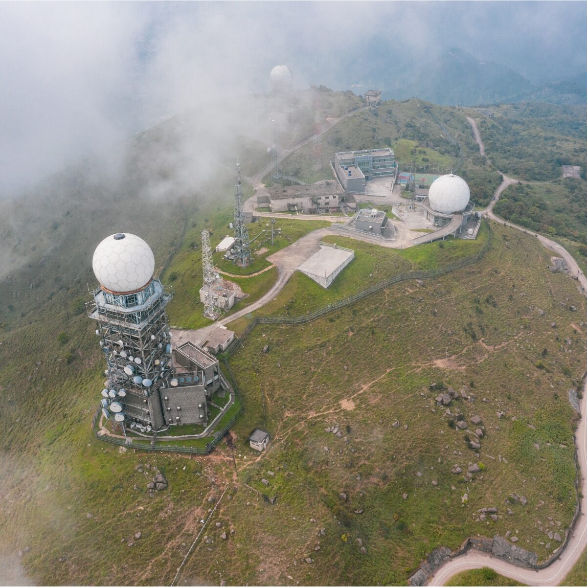 Hong Kong Records Sub-Zero Temperatures At Tai Mo Shan, With Reports Of Ice  - The HK HUB