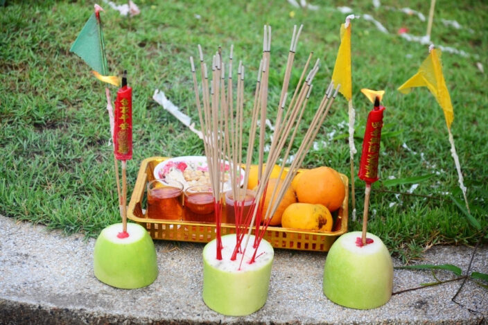 rice and wine offering for ancestors
