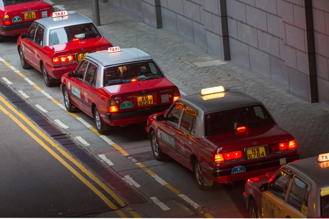 1,000 complaints against hong kong taxi drivers 2023