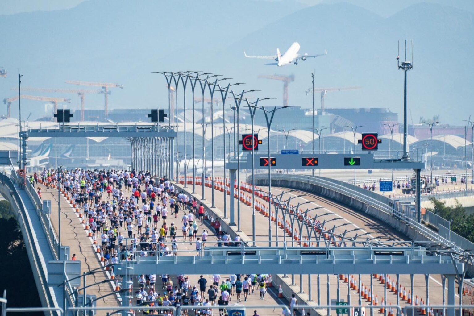 hong kong-zhuhai-macao bridge half marathon returns in january 2025