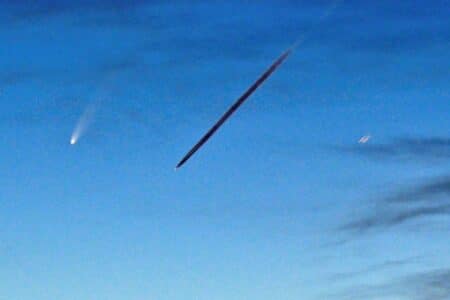 rare comet hong kong tsuchinshan-atlas