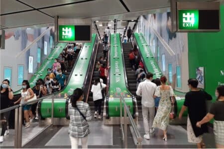 mtr-wants-hongkongers to stand on both sides of station escalators