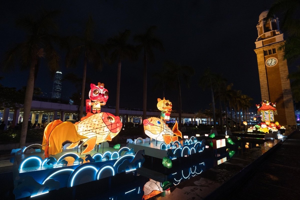 lantern display clock tower 2025