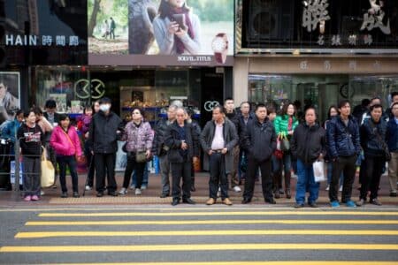 temperatures drop to 13 celsius this weekend, soar to 25 degrees next week