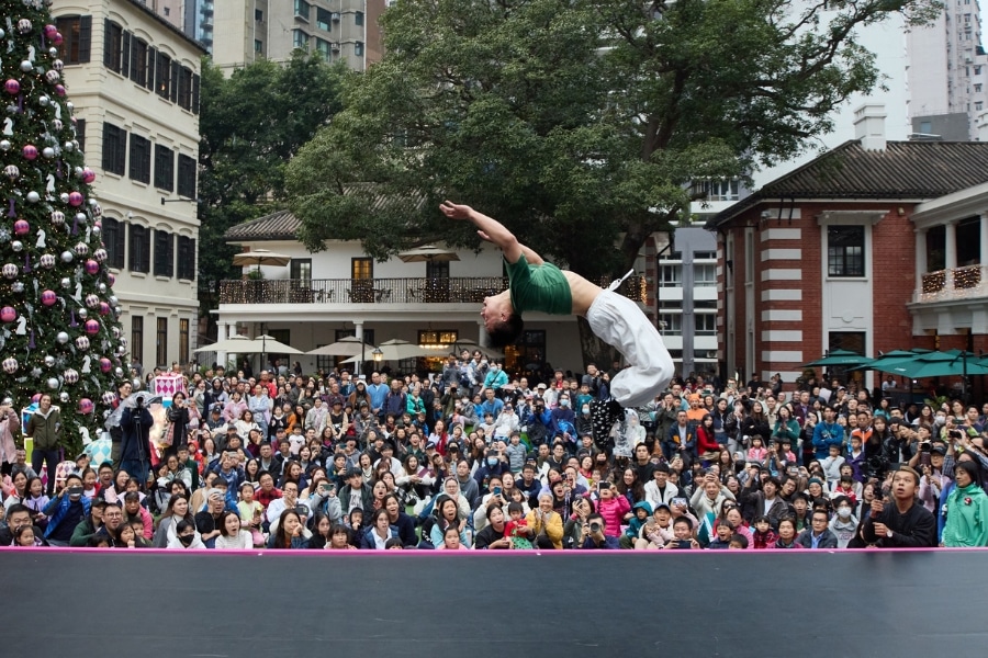 circus play at tai kwun atrium