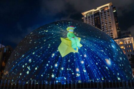 Merry Balloon Light Show to Illuminate Hong Kong Space Museum Until January 11 merry ballon light show space museum hong kong