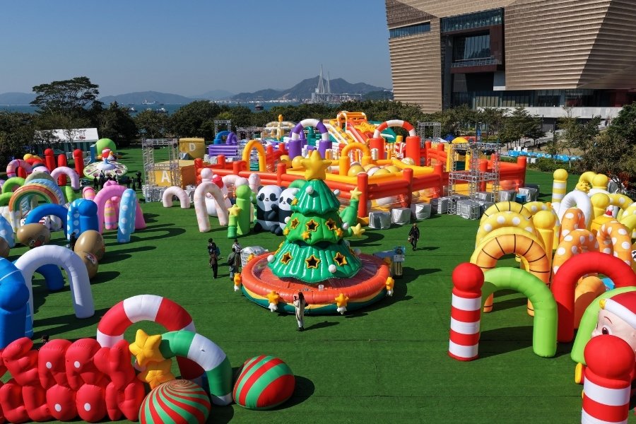 merry balloon park in west kowloon
