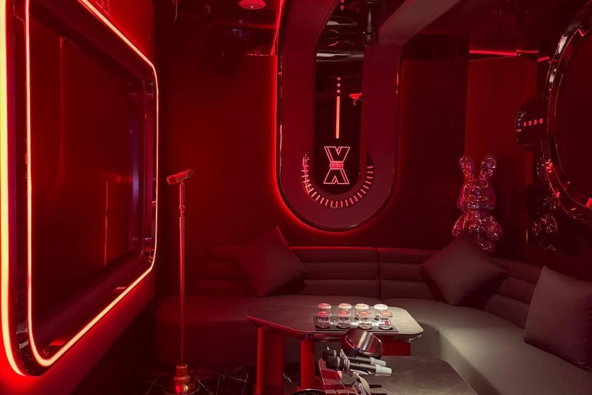 Star Party KTV opens in Hong Kong