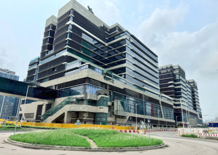 new public hospital in kai tak
