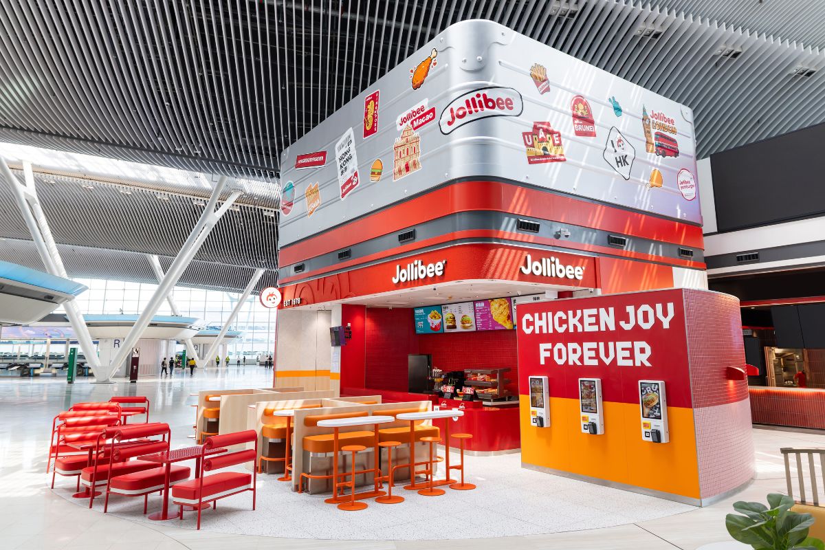 Jollibee Opens First Airport Branch At HKIA Terminal 2 With Suitcase Design jollibee hong kong international airport terminal 2