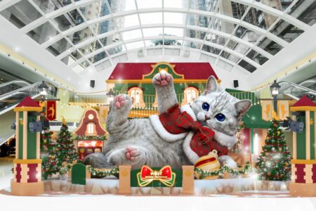 Ma On Shan Mall MOSTown Unveils An 8-Metre Moving Cat And A Feline Christmas Village From November 7 giant cat mostown christmas village hong kong